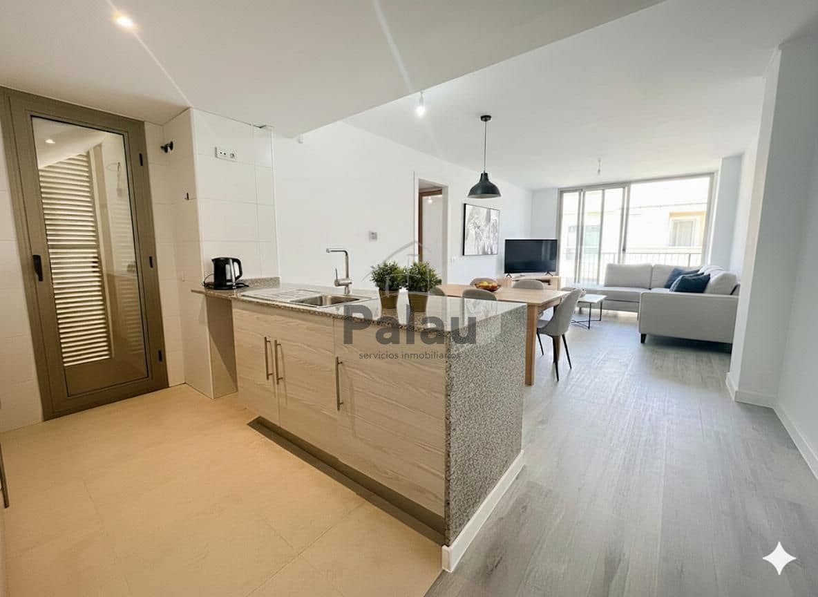 Piso de 2 habitaciones en Ciutadella de Menorca en venta - 275.000 € (Ref: 9515896)