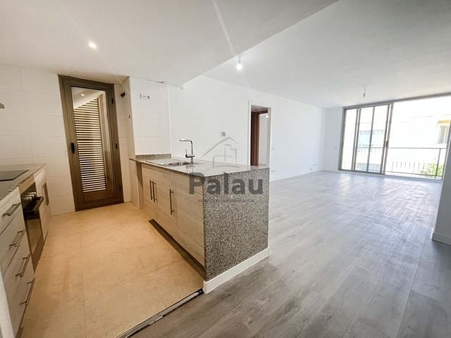 Piso de 2 habitaciones en Ciutadella de Menorca en venta - 275.000 € (Ref: 9515896)