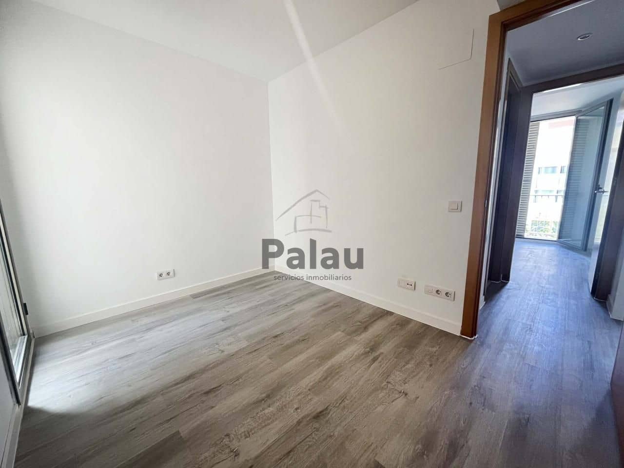 Piso de 2 habitaciones en Ciutadella de Menorca en venta - 275.000 € (Ref: 9515896)