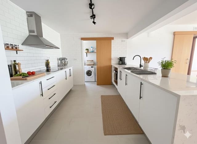 3 camera da letto Appartamento in vendita in Ciutadella de Menorca con piscina - 285.000 € (Rif: 9515897)