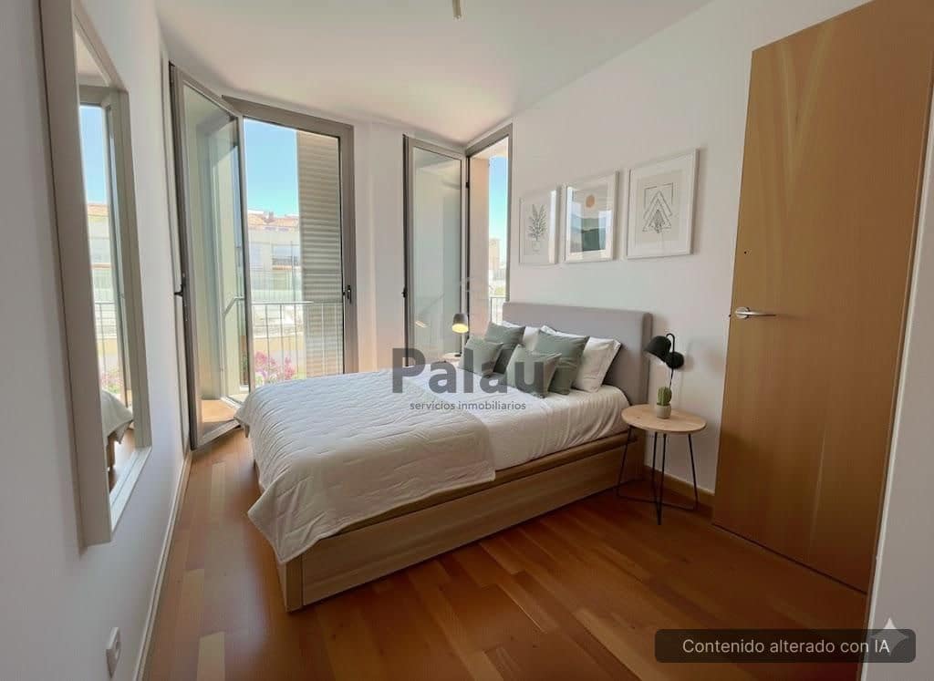 3 bedroom Flat for sale in Ciutadella de Menorca with pool - € 285,000 (Ref: 9515897)