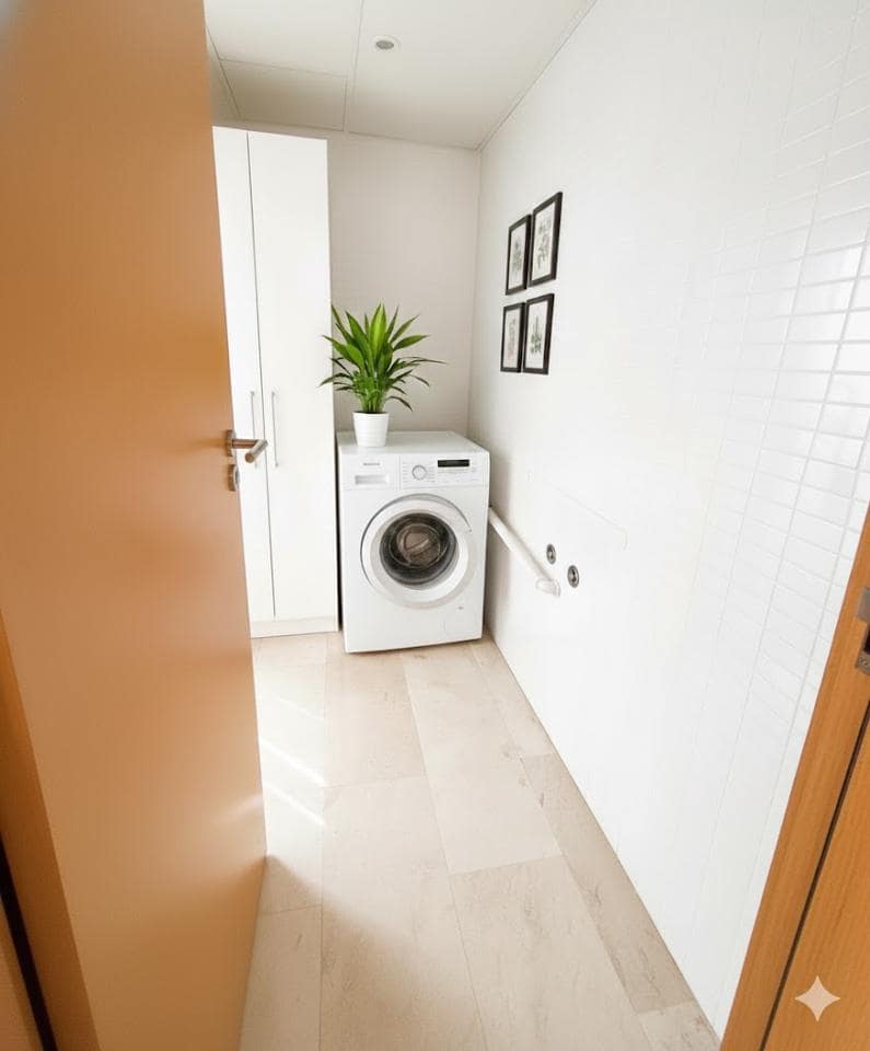 Piso de 3 habitaciones en Ciutadella de Menorca en venta con piscina - 367.000 € (Ref: 9515898)