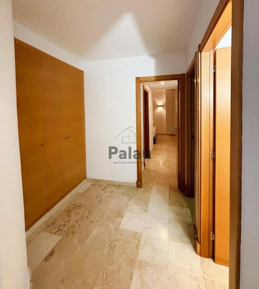 Piso de 3 habitaciones en Ciutadella de Menorca en venta con piscina - 367.000 € (Ref: 9515898)