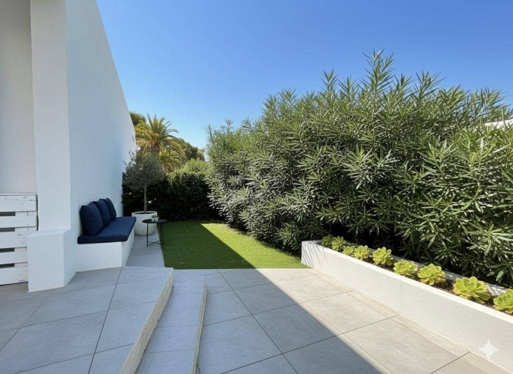 Bungalow de 2 habitaciones en Cala'n Blanes en venta - 290.000 € (Ref: 9515900)