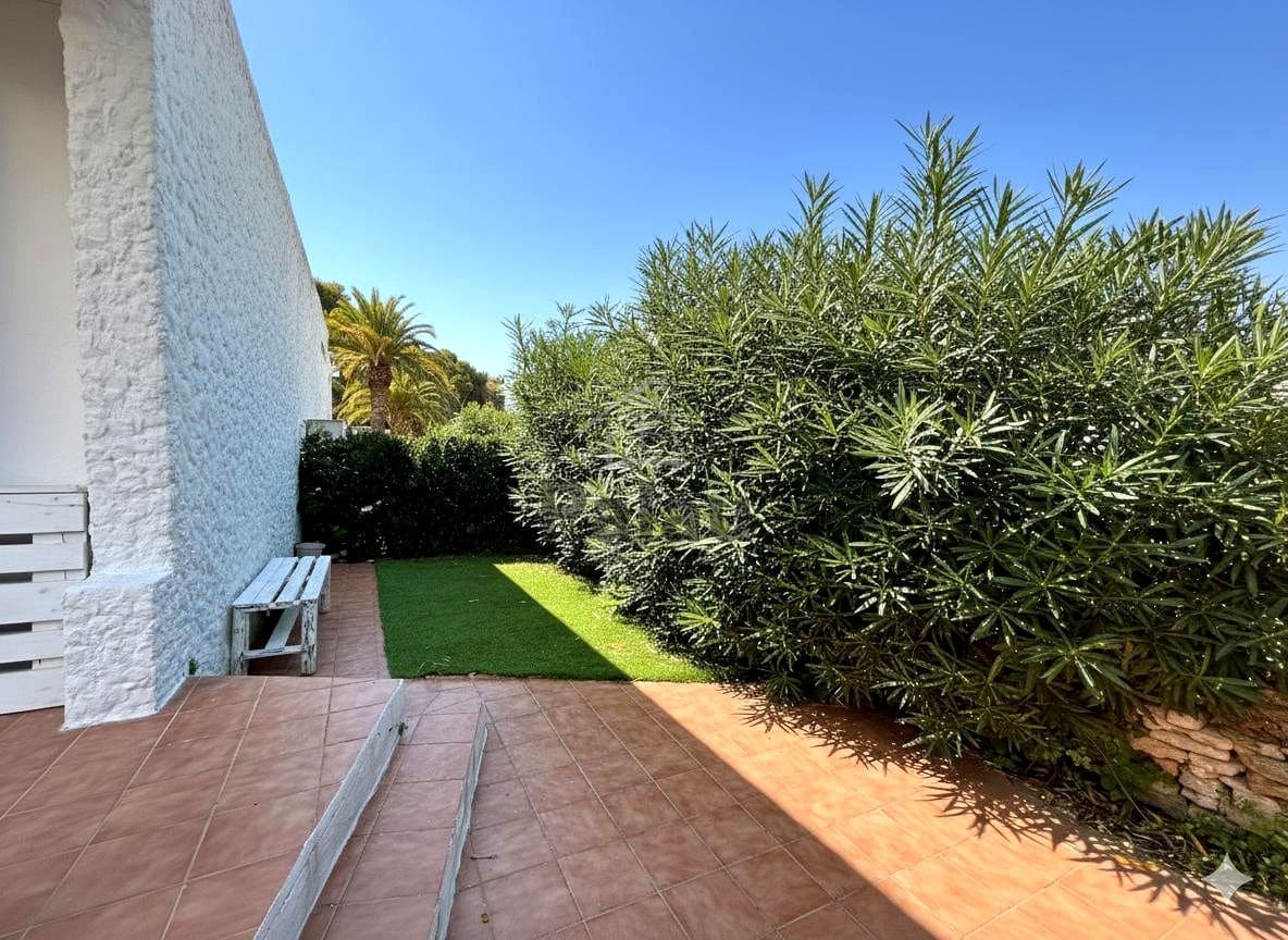 Bungalow de 2 habitaciones en Cala'n Blanes en venta - 290.000 € (Ref: 9515900)