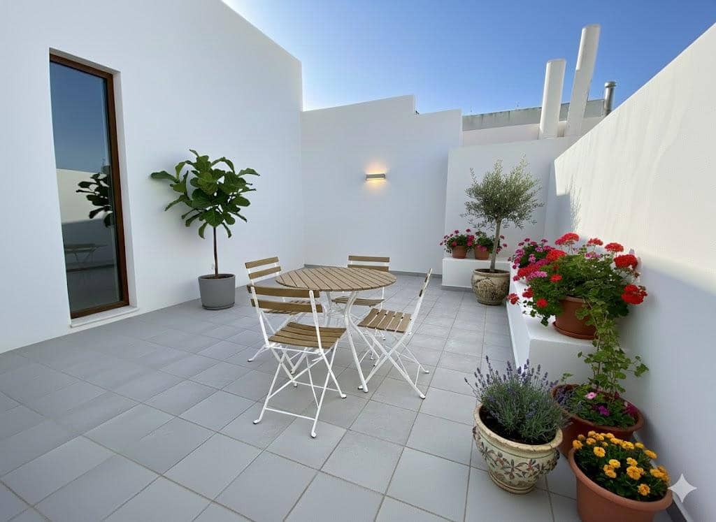 Piso de 2 habitaciones en Ciutadella de Menorca en venta - 231.000 € (Ref: 9515901)