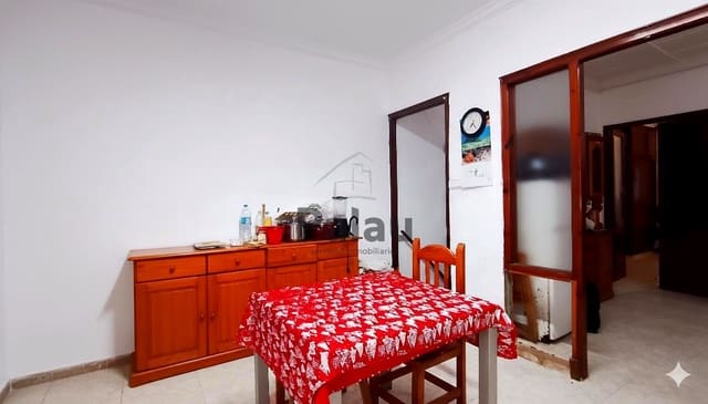 5 soverom Villa til salgs i Es Castell med garasje - € 500 000 (Ref: 9515902)