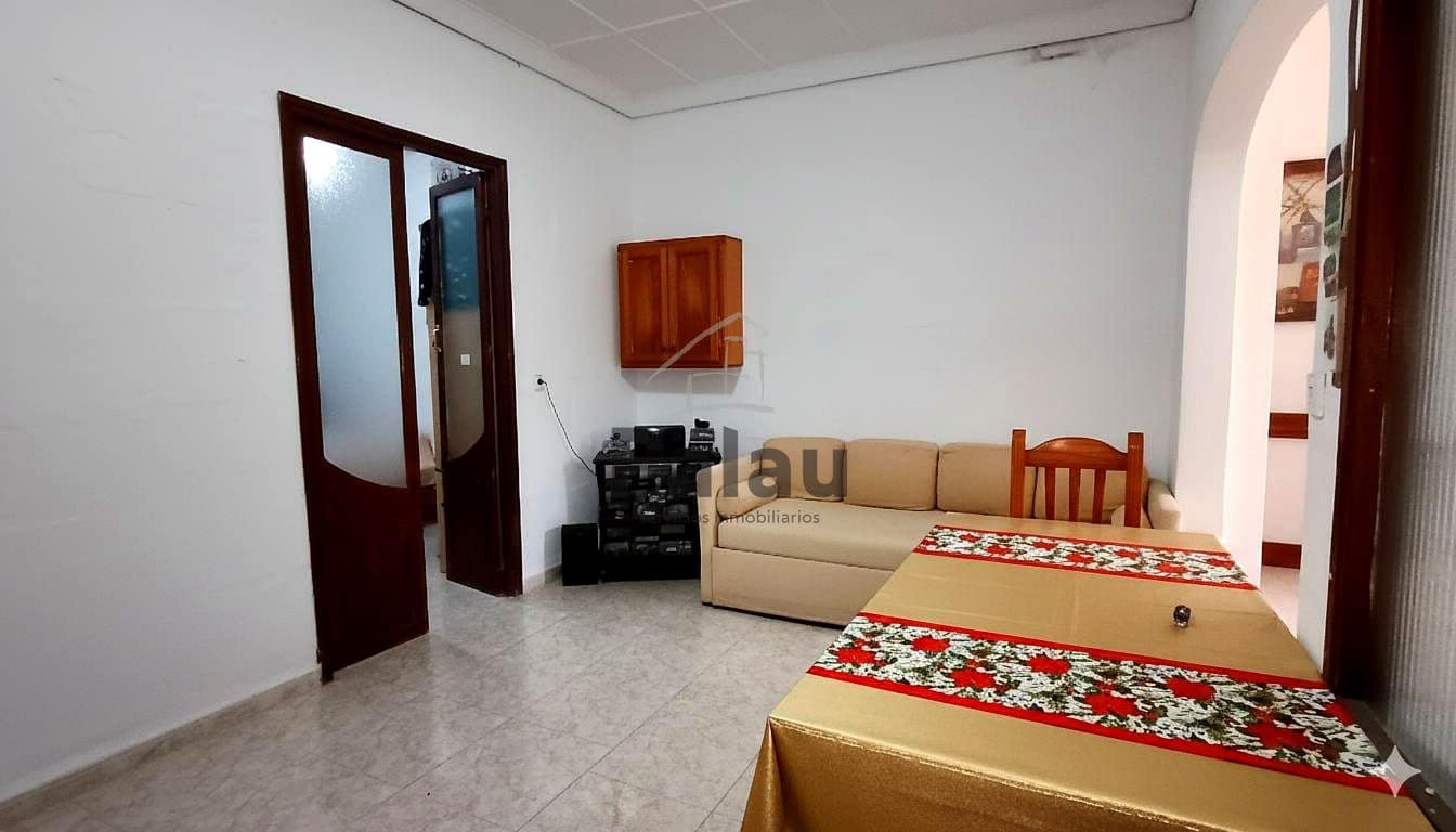 5 soverom Villa til salgs i Es Castell med garasje - € 500 000 (Ref: 9515902)