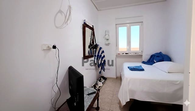 5 soverom Villa til salgs i Es Castell med garasje - € 500 000 (Ref: 9515902)