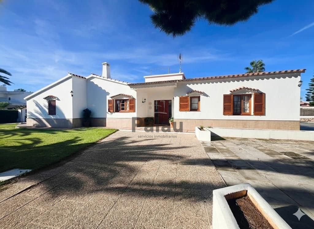 3 camera da letto Villa in vendita in Ciutadella de Menorca con piscina - 1.200.000 € (Rif: 9515903)