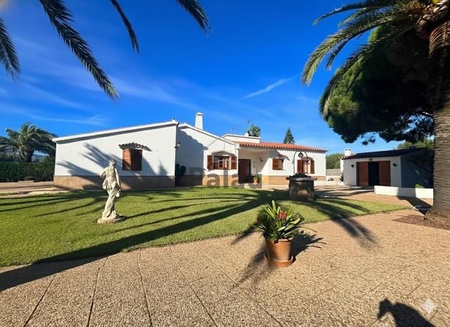 3 camera da letto Villa in vendita in Ciutadella de Menorca con piscina - 1.200.000 € (Rif: 9515903)