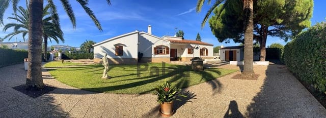 3 camera da letto Villa in vendita in Ciutadella de Menorca con piscina - 1.200.000 € (Rif: 9515903)