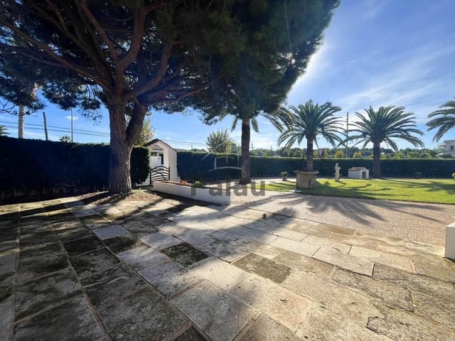 3 camera da letto Villa in vendita in Ciutadella de Menorca con piscina - 1.200.000 € (Rif: 9515903)