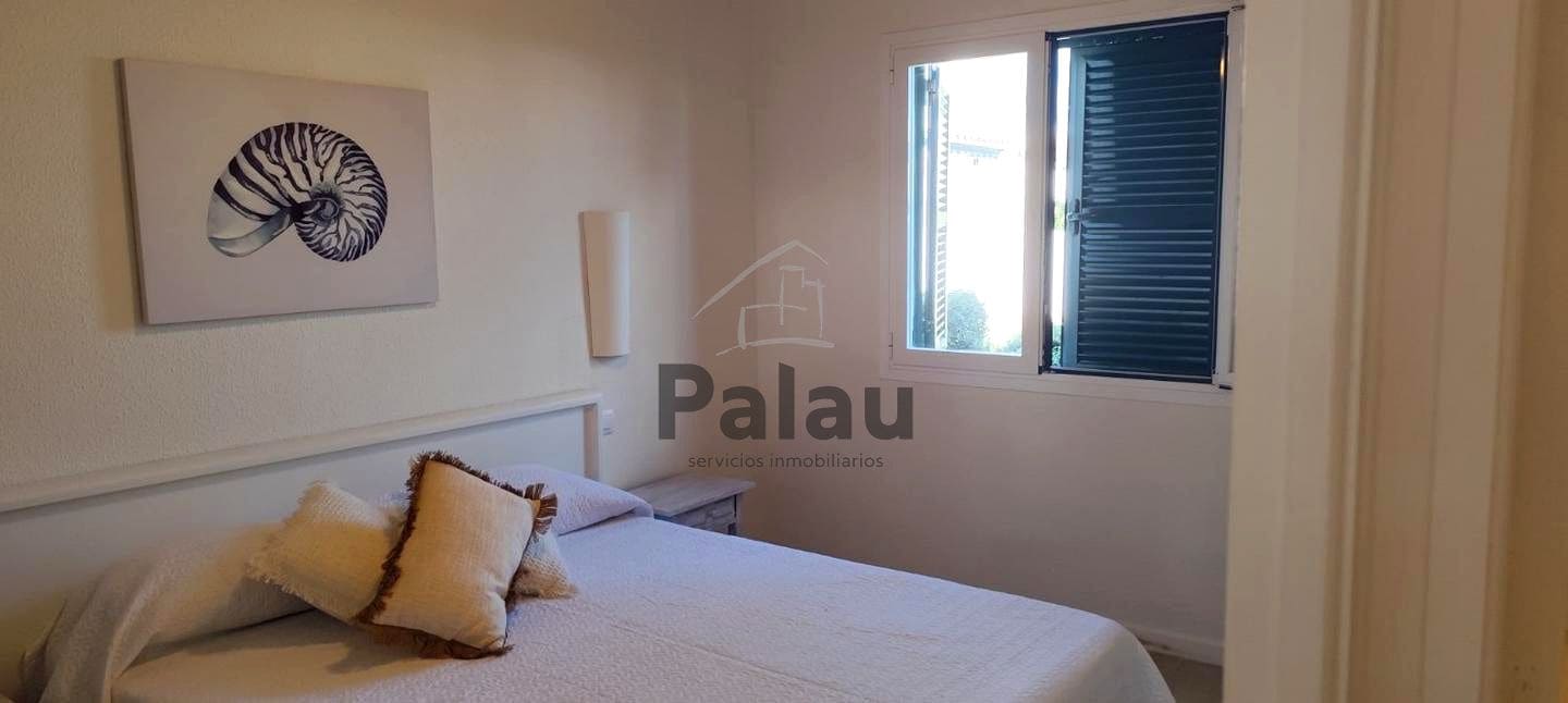 2 bedroom Bungalow for sale in Cala'n Bosch with pool - € 376,500 (Ref: 9515906)