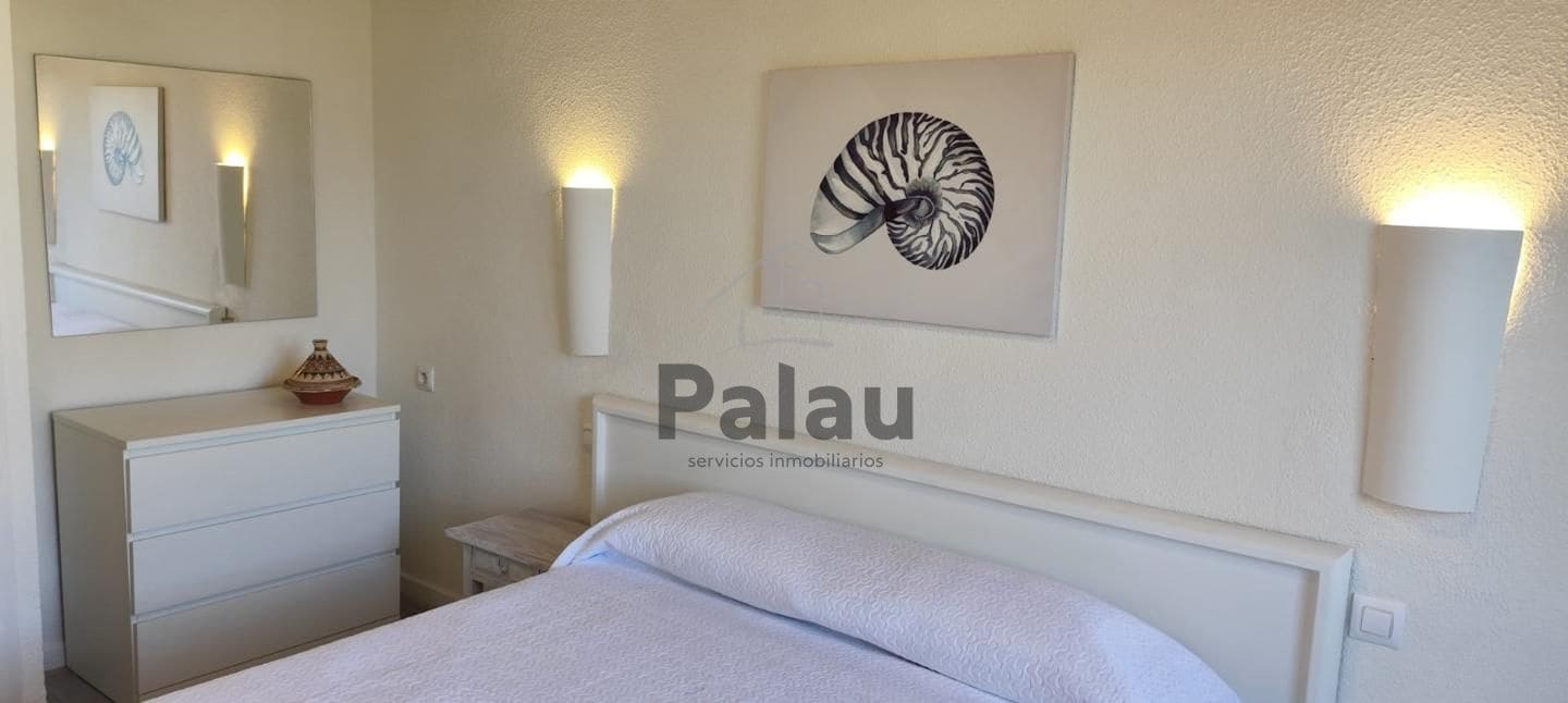 2 bedroom Bungalow for sale in Cala'n Bosch with pool - € 376,500 (Ref: 9515906)