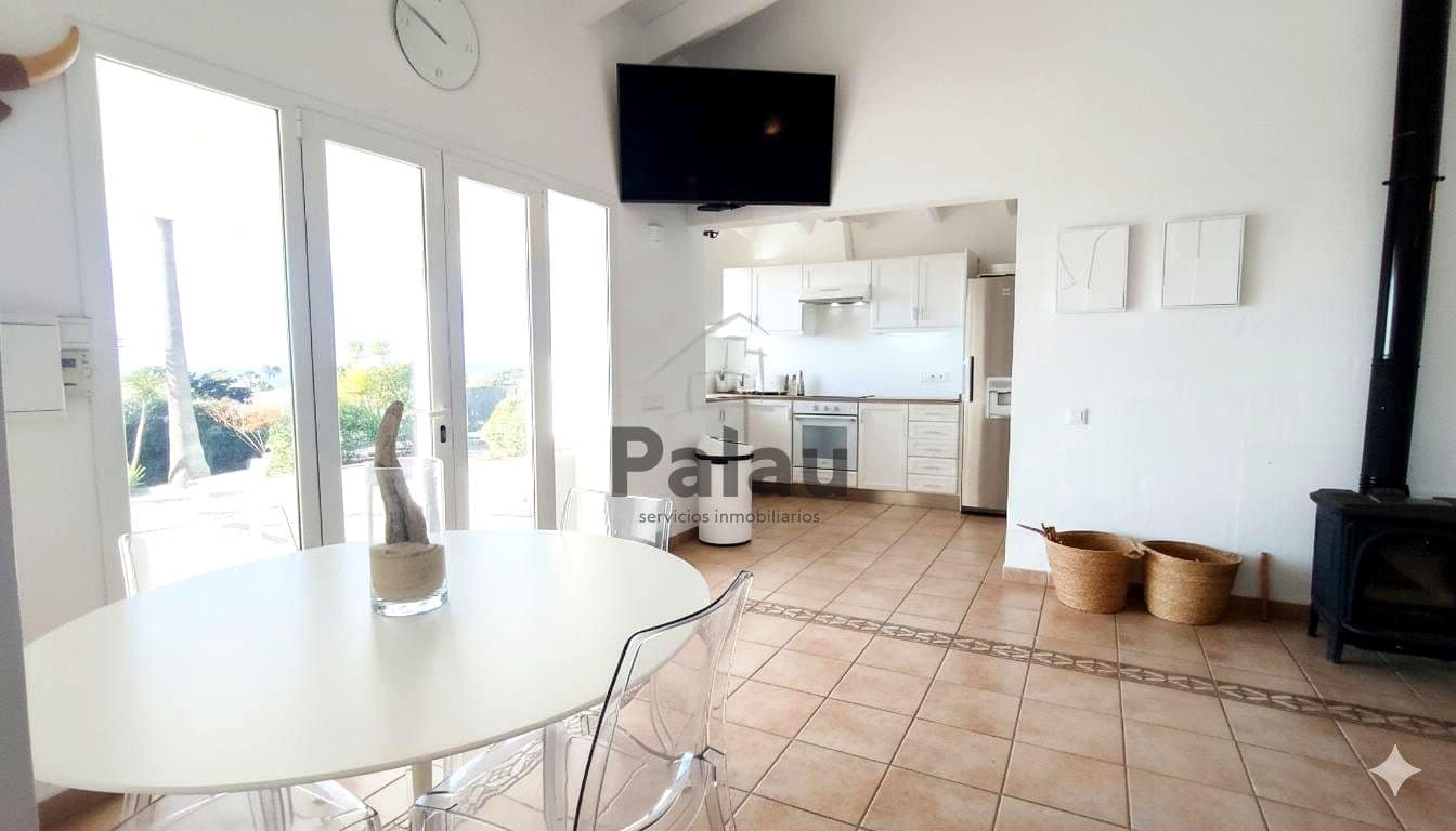 Chalet de 3 habitaciones en Binisafua / Binissafúller en venta con piscina - 820.000 € (Ref: 9515912)