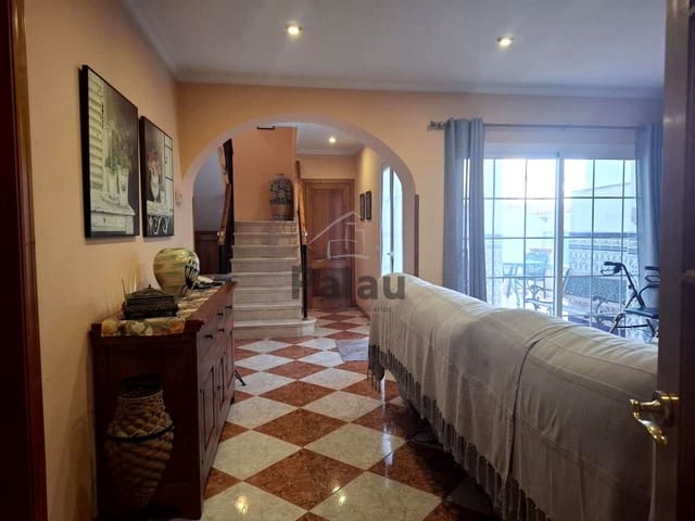 6 camera da letto Villa in vendita in Es Castell - 570.000 € (Rif: 9515916)