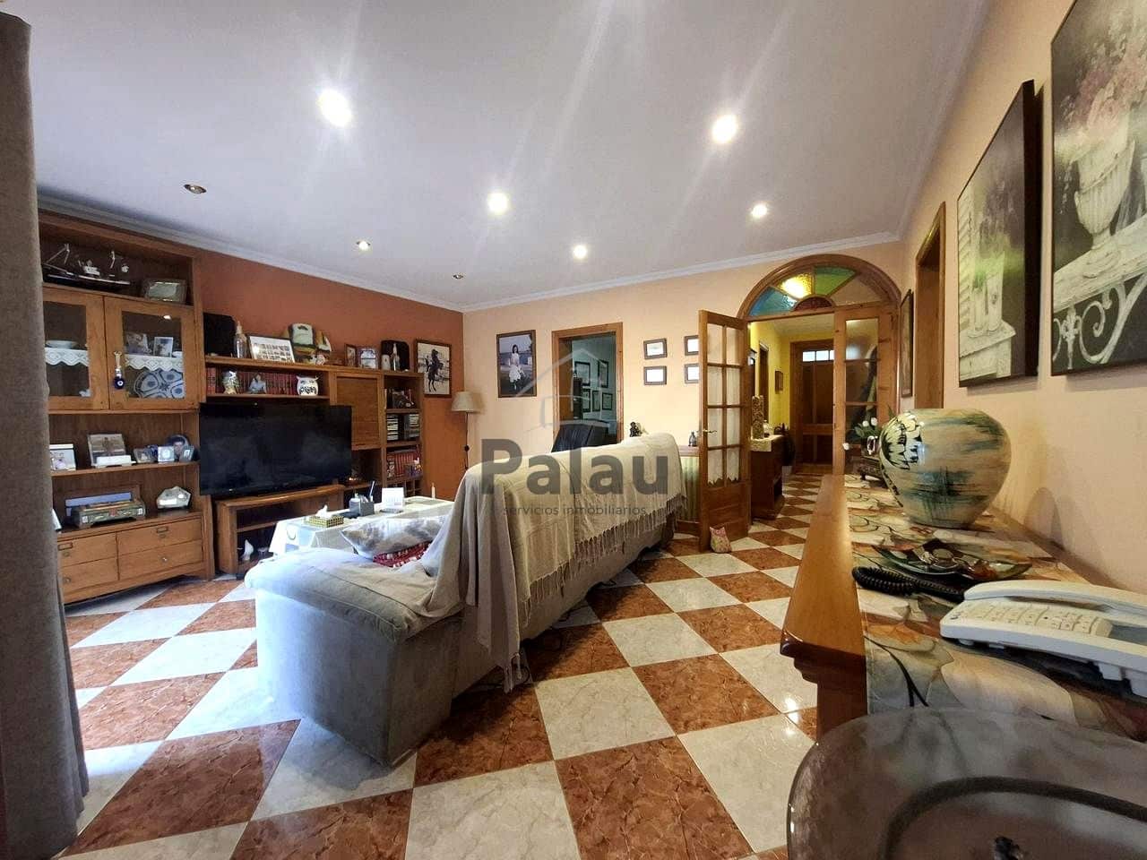 6 camera da letto Villa in vendita in Es Castell - 570.000 € (Rif: 9515916)