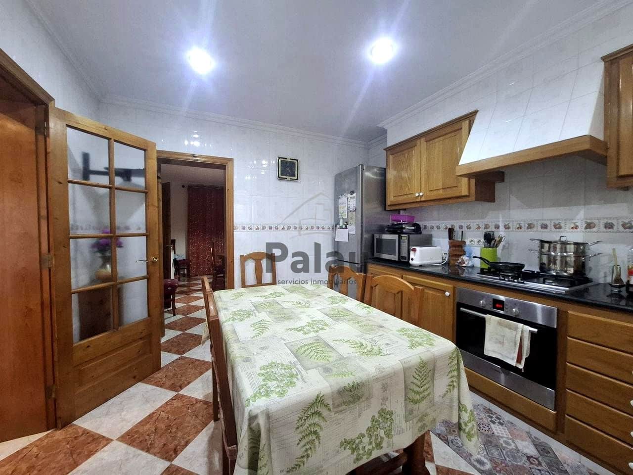 6 camera da letto Villa in vendita in Es Castell - 570.000 € (Rif: 9515916)