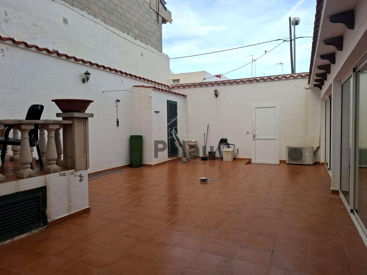6 camera da letto Villa in vendita in Es Castell - 570.000 € (Rif: 9515916)