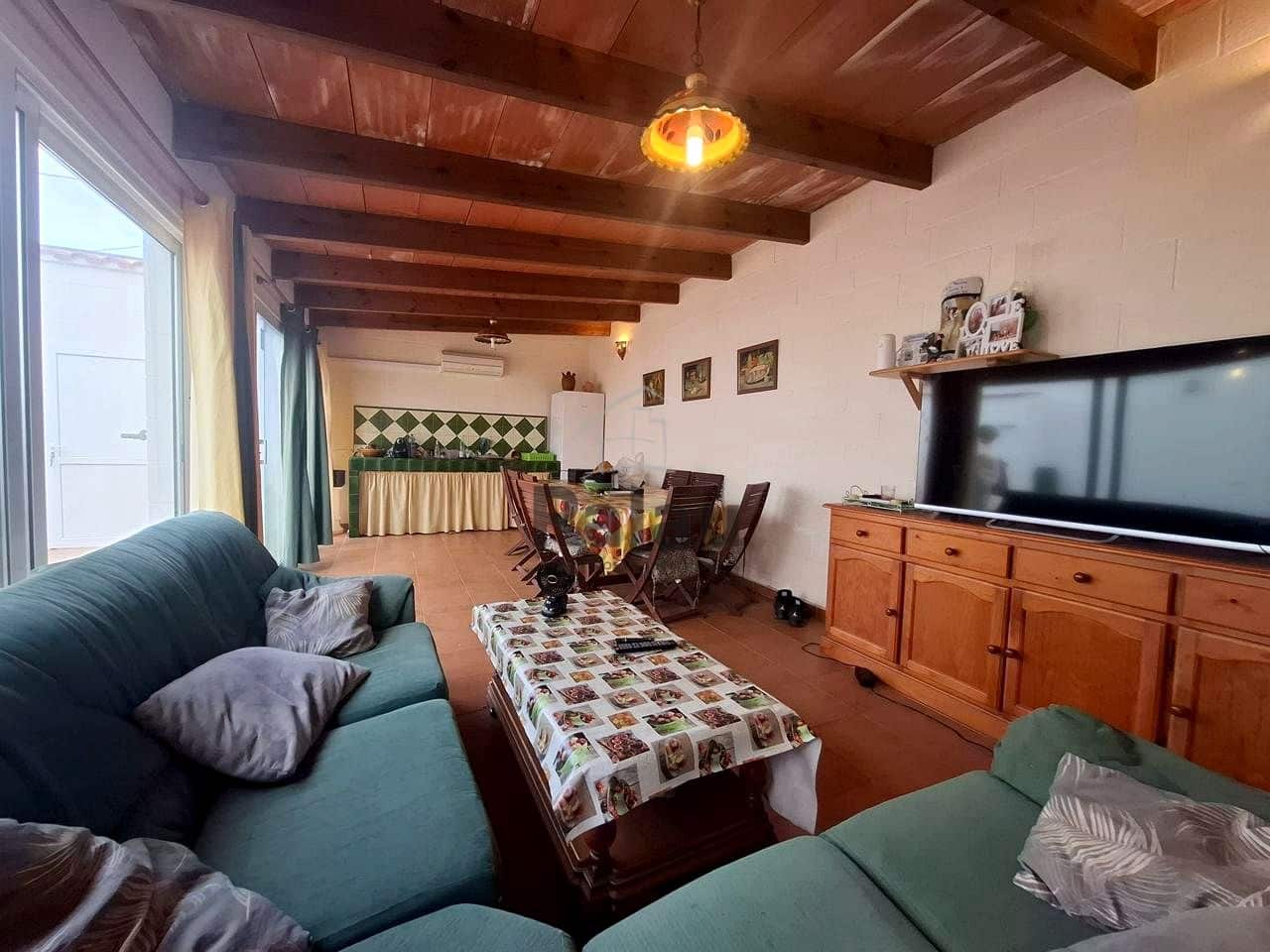 6 camera da letto Villa in vendita in Es Castell - 570.000 € (Rif: 9515916)