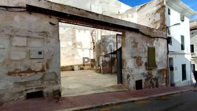 Teren niezagospodarowany na sprzedaż w Mahón / Maó - 295 000 € (Ref: 9515917)