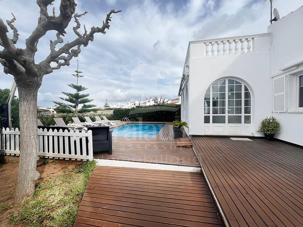 3 sypialnia Willa na sprzedaż w Cap d'Artruix z basenem - 760 000 € (Ref: 9515920)