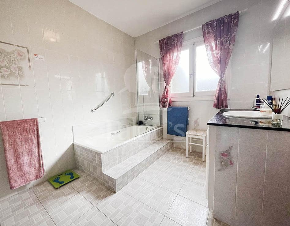 3 sypialnia Willa na sprzedaż w Cap d'Artruix z basenem - 760 000 € (Ref: 9515920)