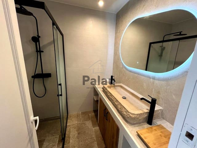 Bungalow de 2 habitaciones en Cala'n Blanes, Ciutadella de Menorca en venta con piscina - 376.500 € (Ref: 9515921)