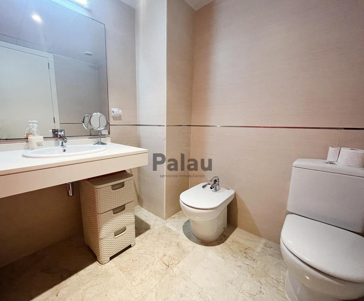 Piso de 3 habitaciones en Ciutadella de Menorca en venta con piscina garaje - 525.000 € (Ref: 9515922)