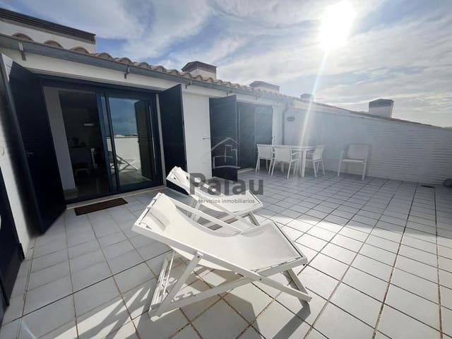 Piso de 3 habitaciones en Ciutadella, Ciutadella de Menorca en venta con piscina garaje - 525.000 € (Ref: 9515922)