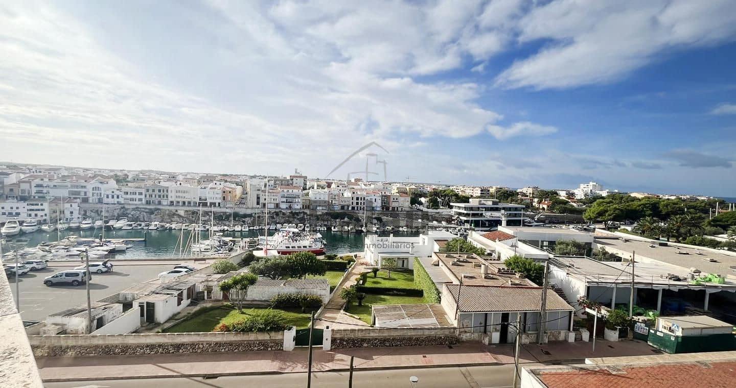Piso de 3 habitaciones en Ciutadella de Menorca en venta con piscina garaje - 525.000 € (Ref: 9515922)