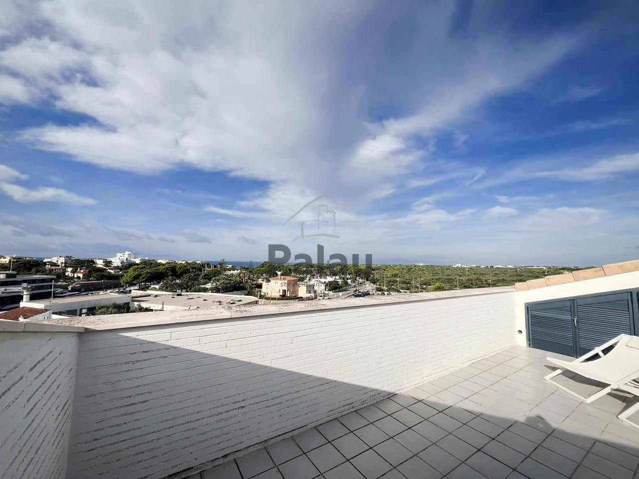 Piso de 3 habitaciones en Ciutadella de Menorca en venta con piscina garaje - 525.000 € (Ref: 9515922)