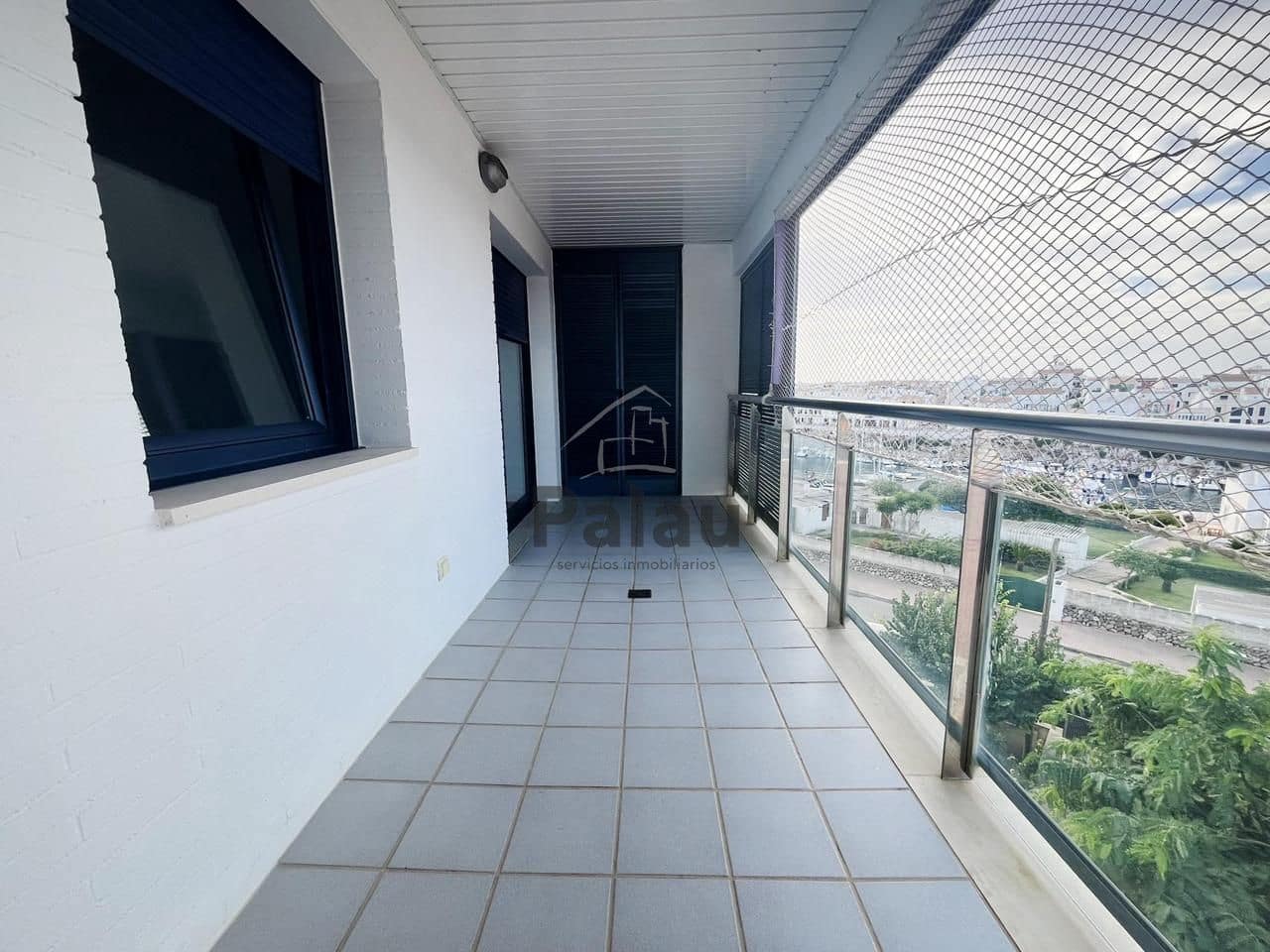 Piso de 3 habitaciones en Ciutadella de Menorca en venta con piscina garaje - 525.000 € (Ref: 9515922)