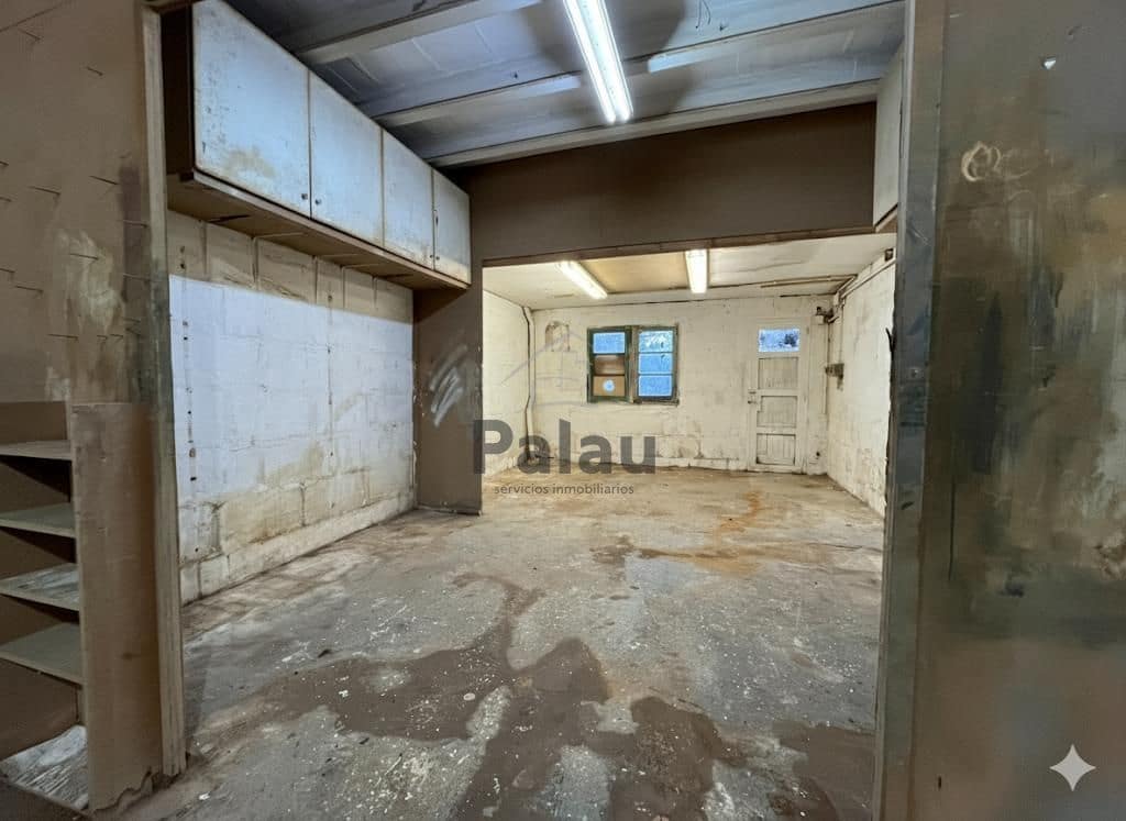 Autotalli myytävänä paikassa Ciutadella de Menorca - 212 500 € (Ref: 9515925)