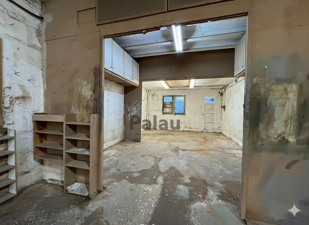 Autotalli myytävänä paikassa Ciutadella de Menorca - 212 500 € (Ref: 9515925)