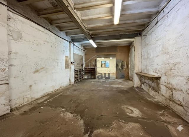 Autotalli myytävänä paikassa Ciutadella, Ciutadella de Menorca - 212 500 € (Ref: 9515925)