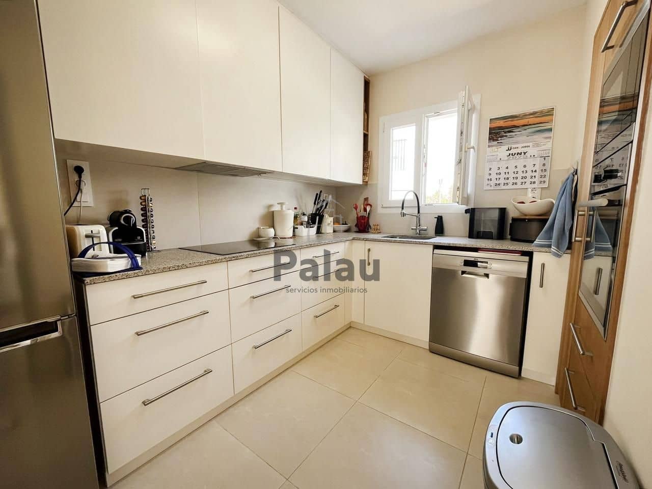 3 soverom Villa til salgs i Cala Blanca - € 620 000 (Ref: 9515928)