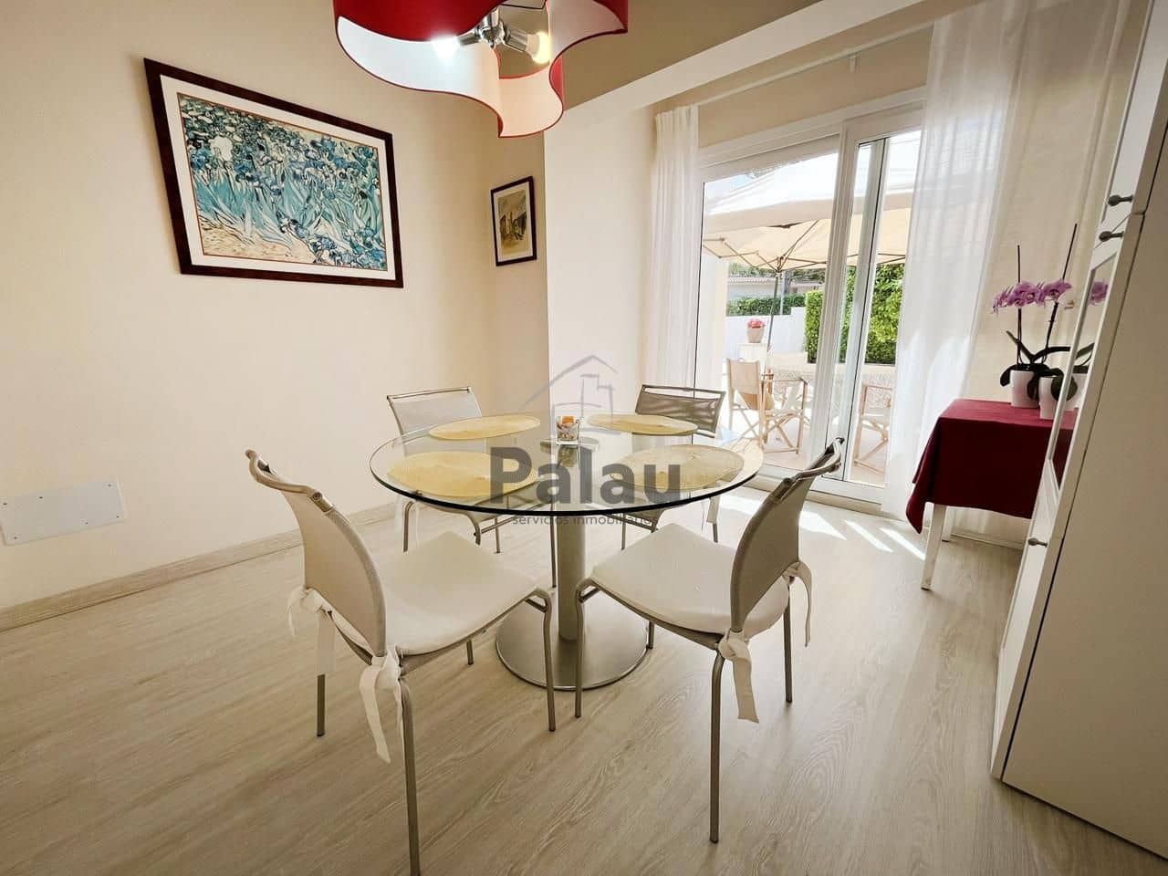 3 soverom Villa til salgs i Cala Blanca - € 620 000 (Ref: 9515928)