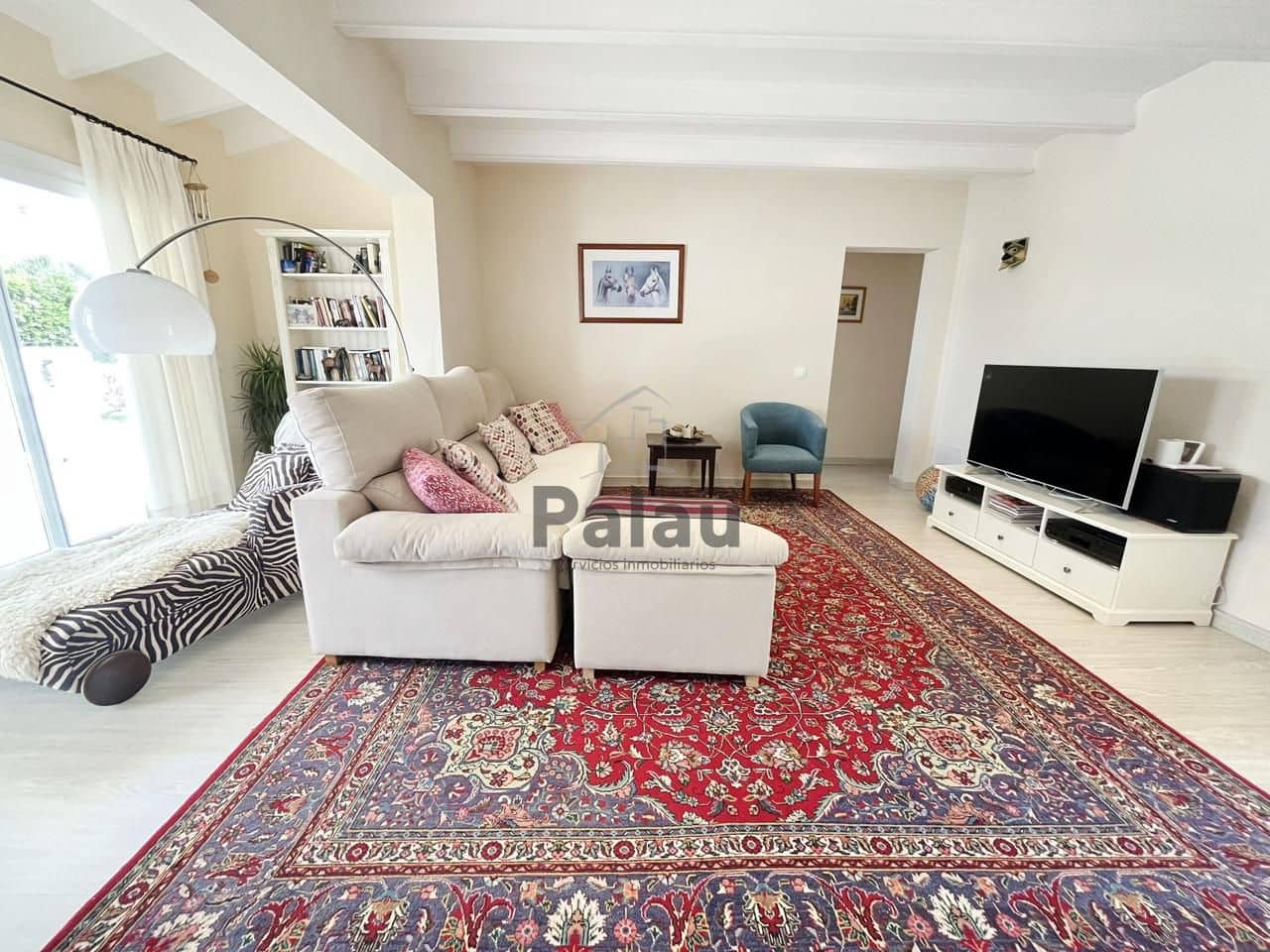 3 soverom Villa til salgs i Cala Blanca - € 620 000 (Ref: 9515928)