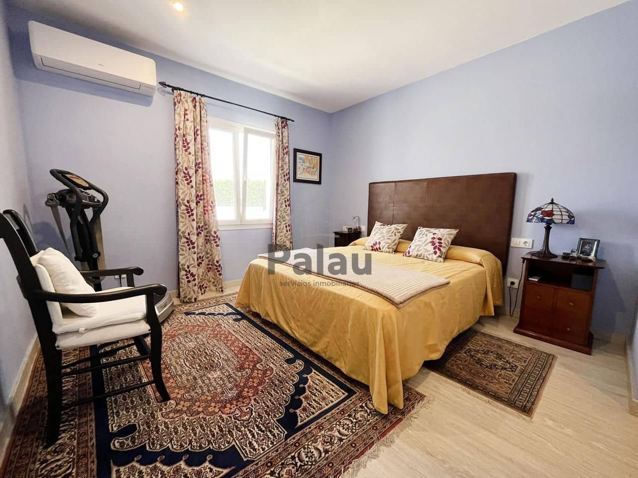 3 soverom Villa til salgs i Cala Blanca - € 620 000 (Ref: 9515928)