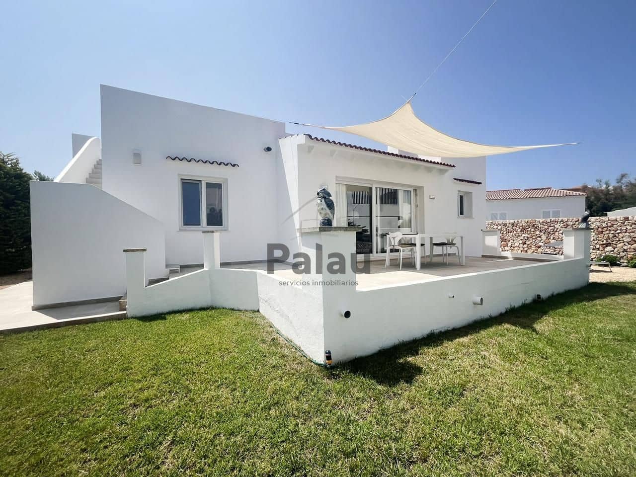 3 soverom Villa til salgs i Cala Blanca - € 620 000 (Ref: 9515928)