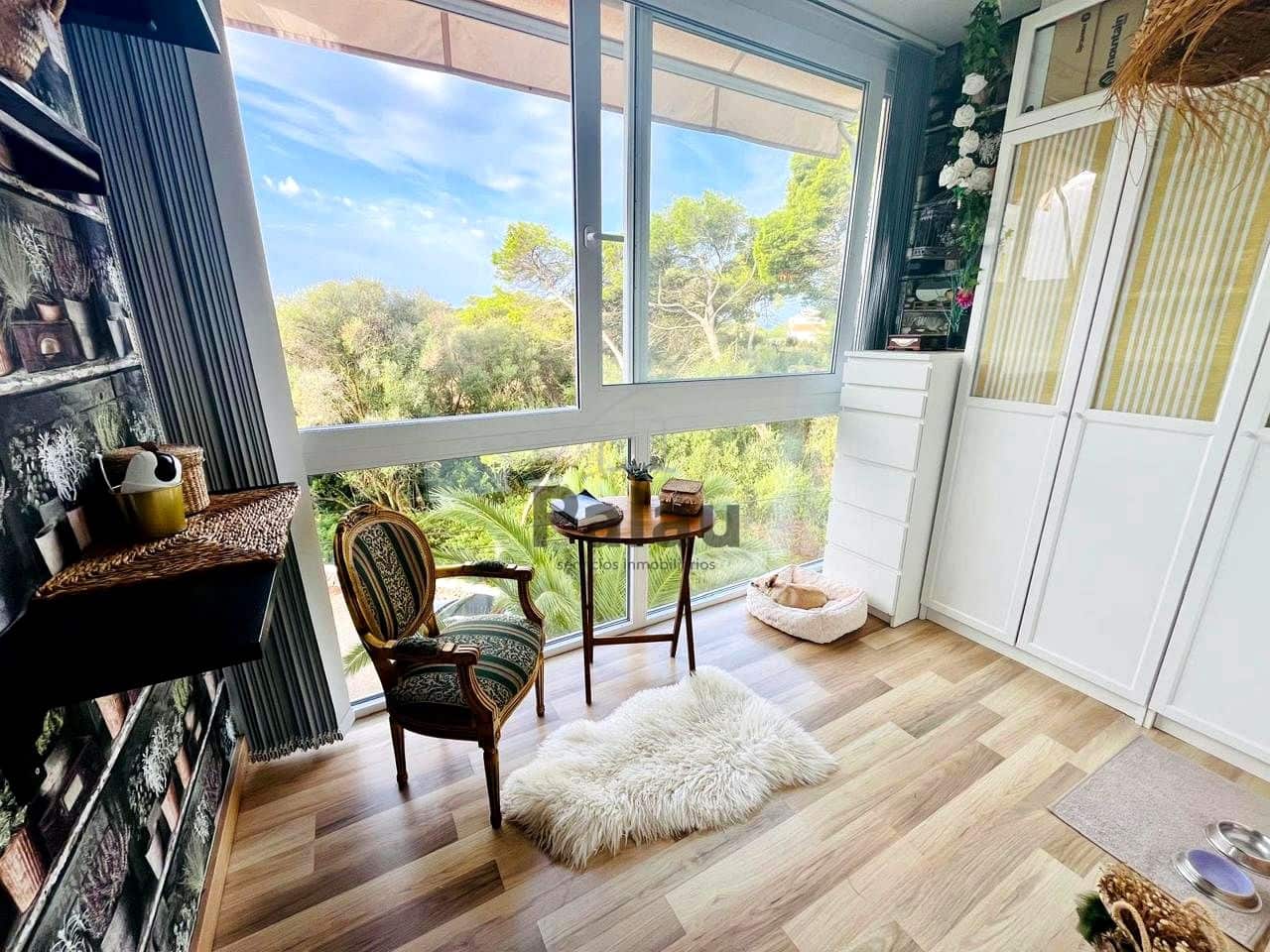 Piso de 2 habitaciones en Ciutadella de Menorca en venta con garaje - 298.000 € (Ref: 9515931)