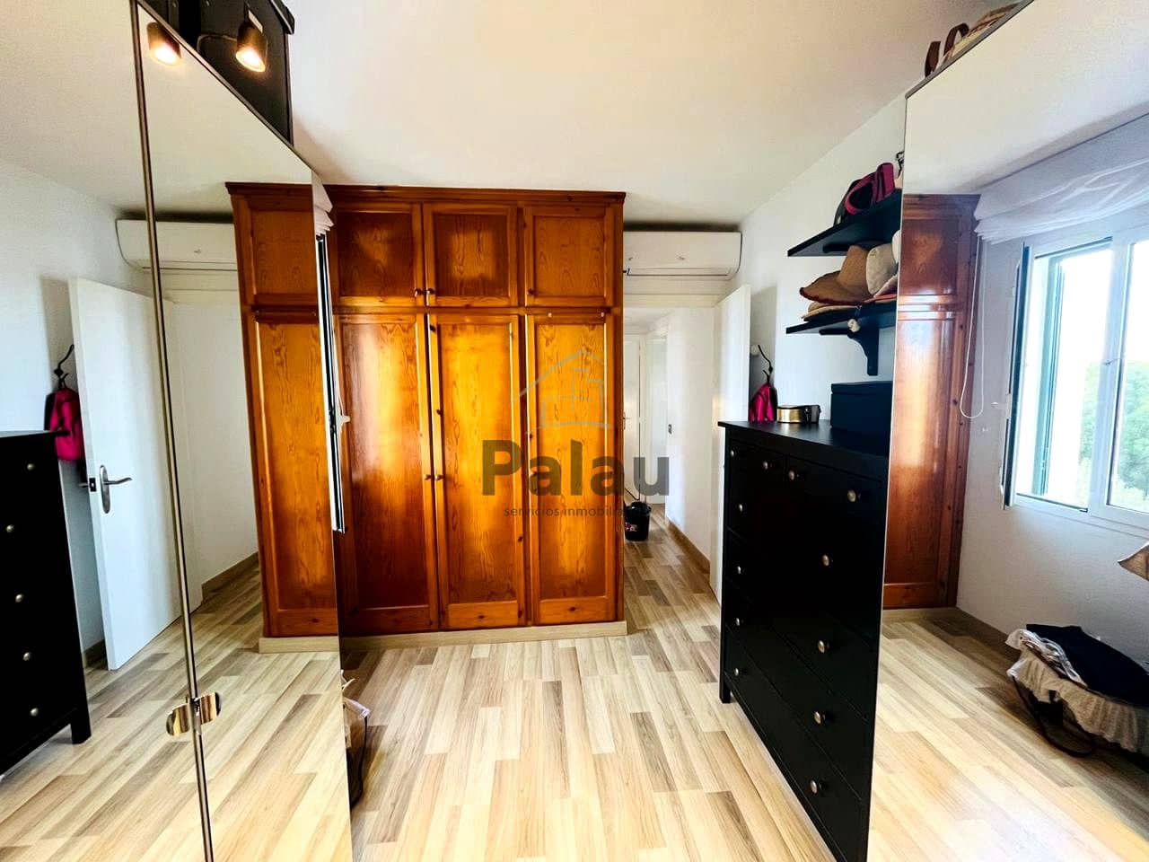 Piso de 2 habitaciones en Ciutadella de Menorca en venta con garaje - 298.000 € (Ref: 9515931)