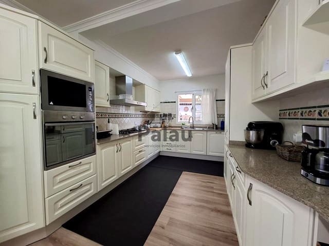 Chalet de 5 habitaciones en Son Vilar, Es Castell en venta con piscina garaje - 745.000 € (Ref: 9515936)