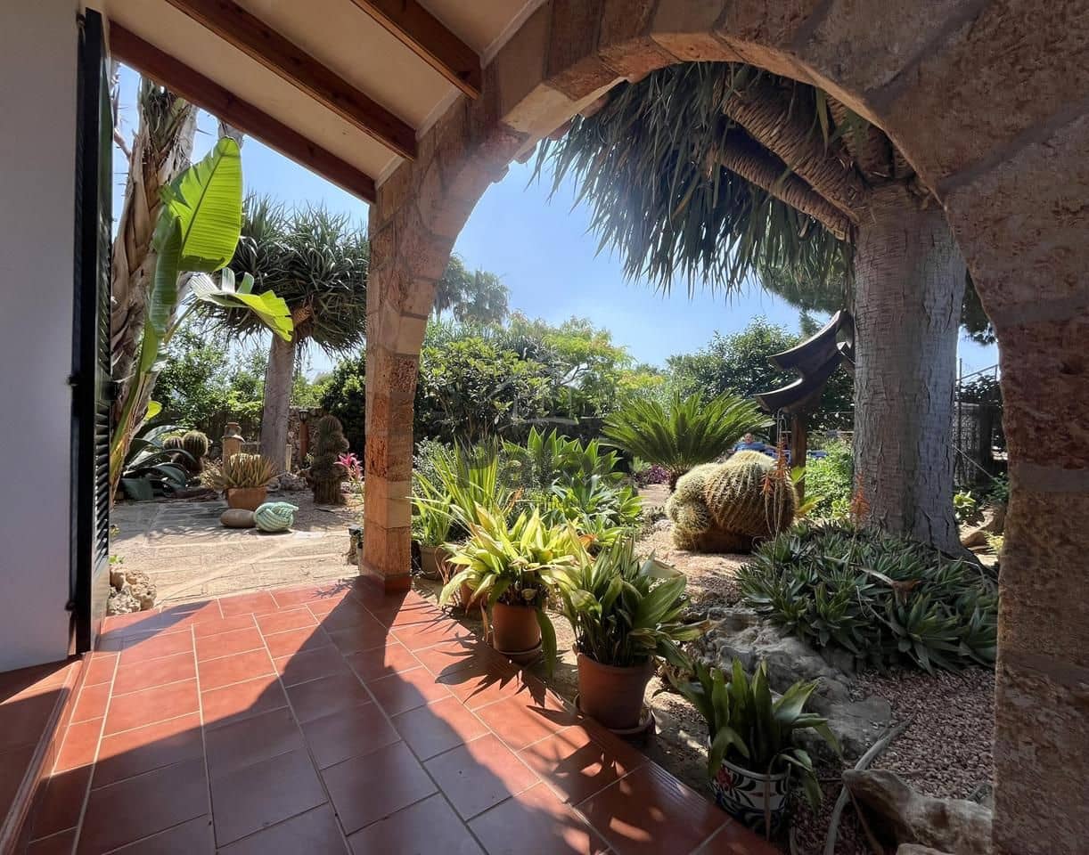 Chalet de 3 habitaciones en Ciutadella de Menorca en venta - 892.000 € (Ref: 9515937)