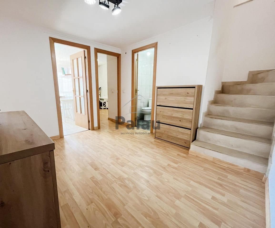 Piso de 2 habitaciones en Ciutadella de Menorca en venta con piscina garaje - 350.000 € (Ref: 9515947)