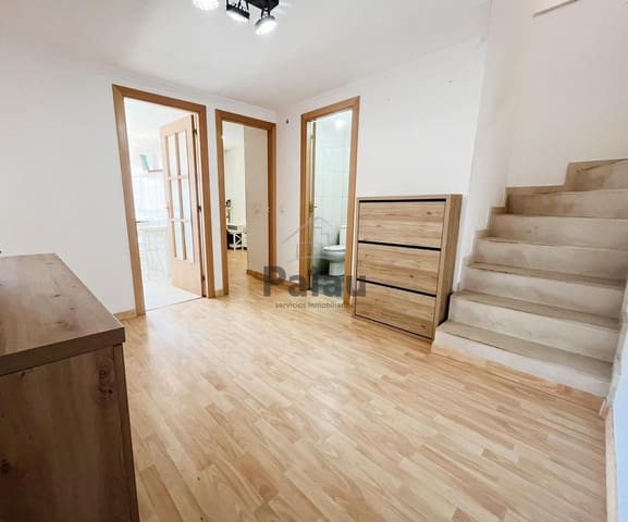 Piso de 2 habitaciones en Ciutadella, Ciutadella de Menorca en venta con piscina garaje - 350.000 € (Ref: 9515947)