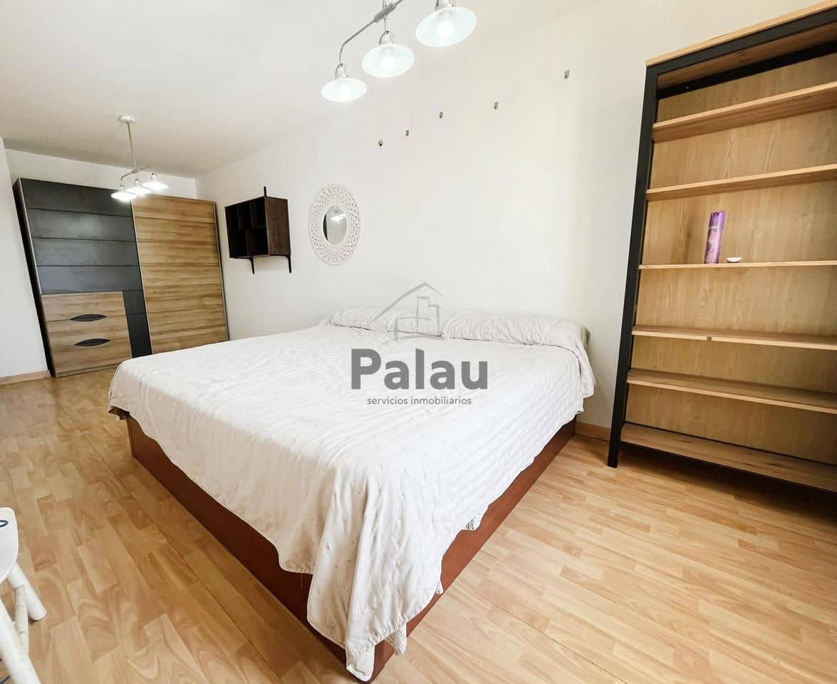 Piso de 2 habitaciones en Ciutadella de Menorca en venta con piscina garaje - 350.000 € (Ref: 9515947)