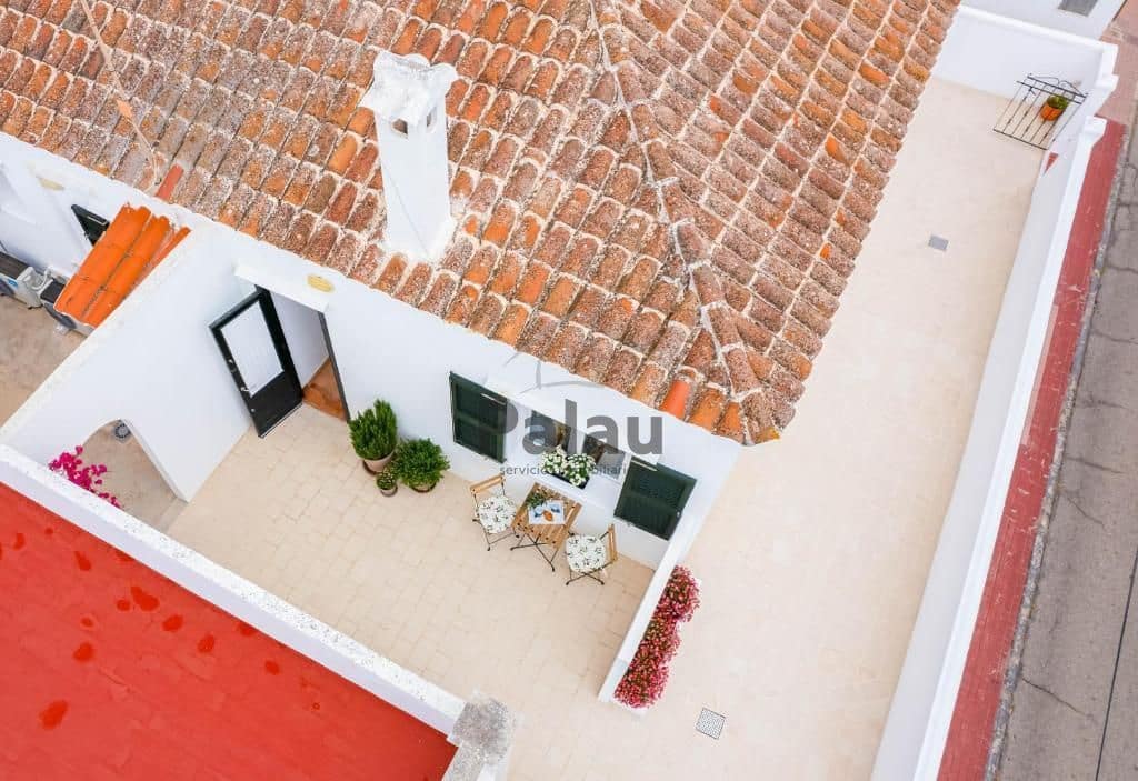 2 soveværelse Villa til salg i Ciutadella de Menorca - € 636.300 (Ref: 9515948)